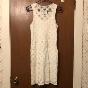 Size 4 Summer 2011 White Banana Republic Sleeveless Dress, Cotton Blend